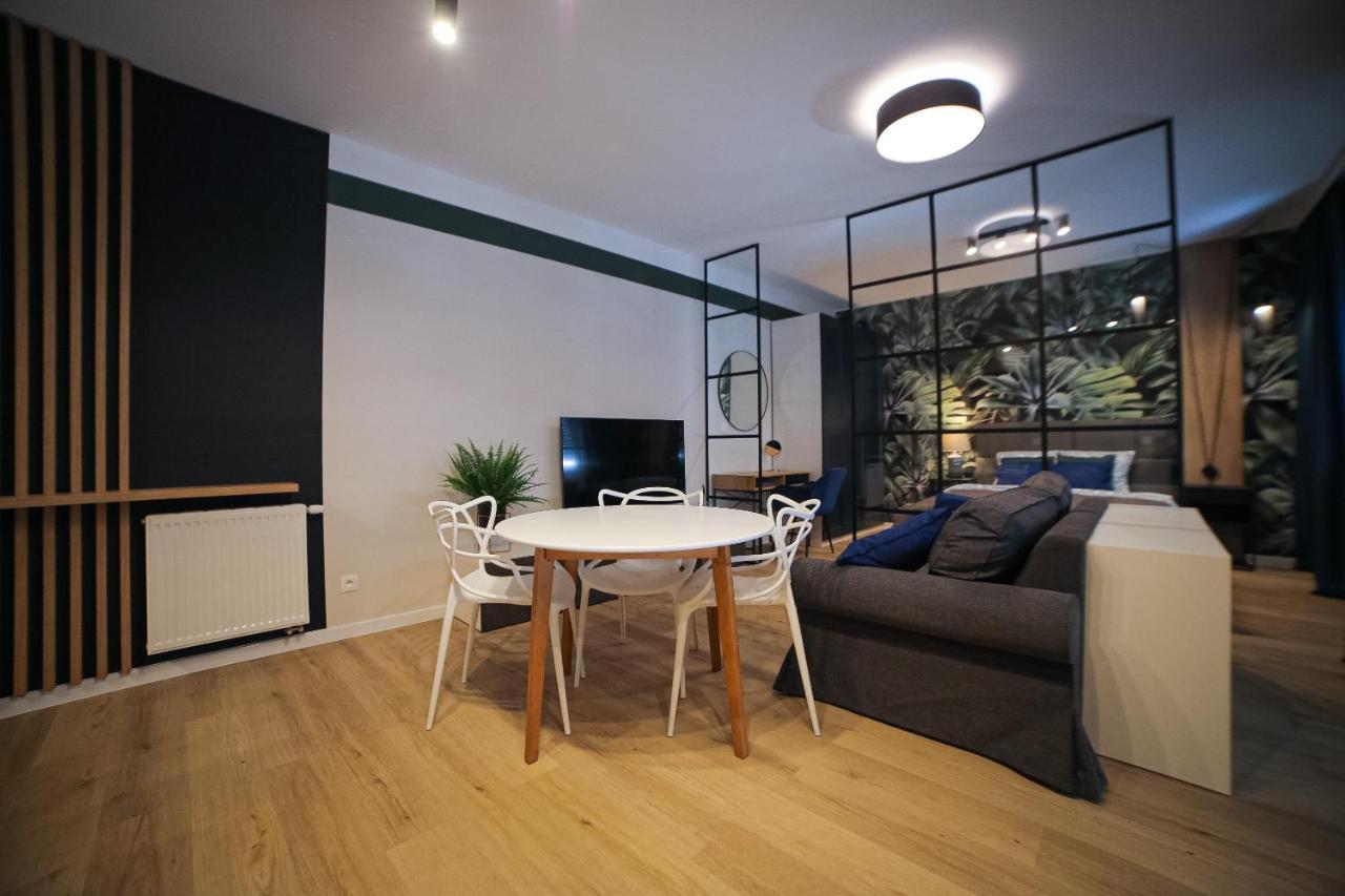 Studio La Palma Garbary 32 Daire Poznań Dış mekan fotoğraf