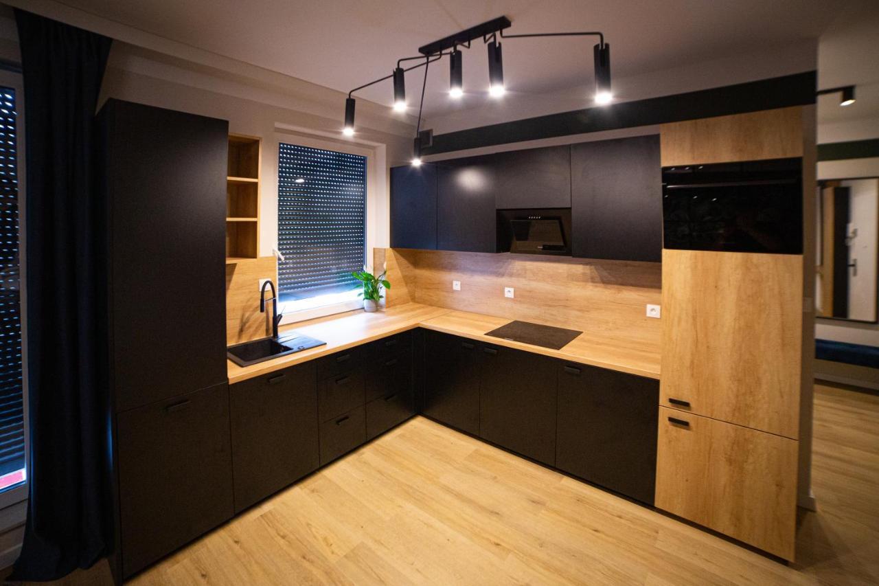 Studio La Palma Garbary 32 Daire Poznań Dış mekan fotoğraf