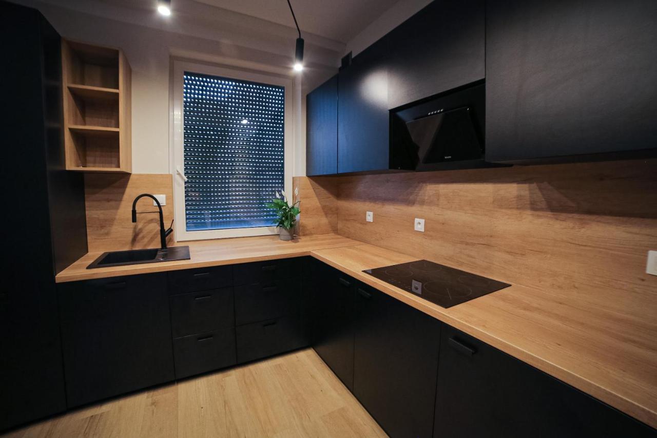 Studio La Palma Garbary 32 Daire Poznań Dış mekan fotoğraf